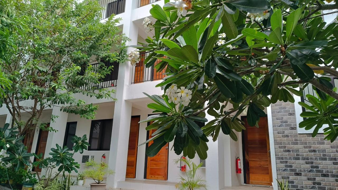 The Palines Apartment Hotel San Pedro  Exterior foto